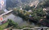 Cận cảnh cây cầu đồ sộ, xây dựng trái phép tại di sản Tràng An